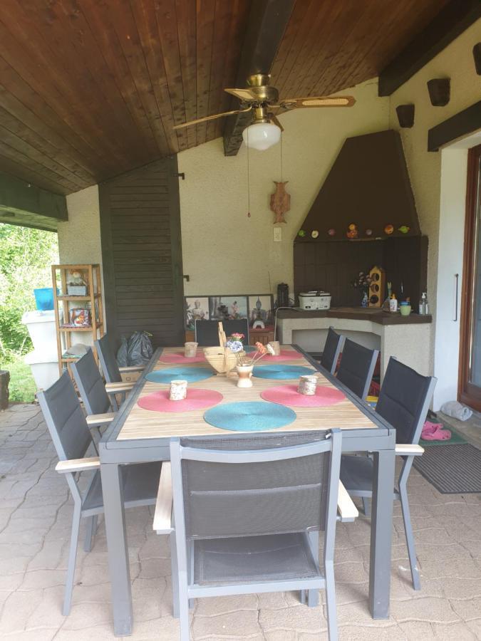 טונון-לה-בן Maison Le Lezard Chez Amalia Et Fred מראה חיצוני תמונה
